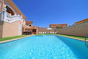 Villa Magia