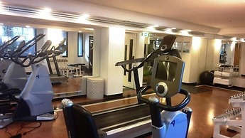 Embassy Aparthotel