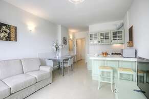 Embassy Aparthotel