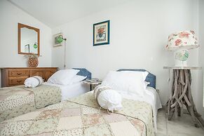 Sevid Holiday Homes