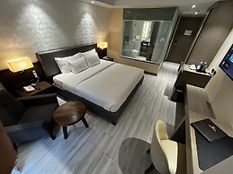 Capitol Hill Hotel and Suites