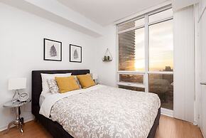 Elegant & Modern 2-bedroom Condo