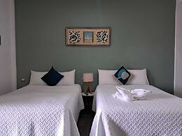 Maria-Maria Hotel