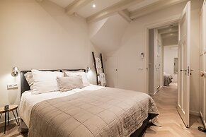 Leidse Square Luxury Apartment