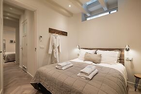 Leidse Square Luxury Apartment