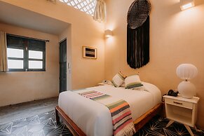 Waye Valladolid Centro – Sustainable, Authentic Experiences & Pet Frie