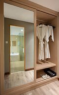 Aston Gresik Hotel & Conference Center