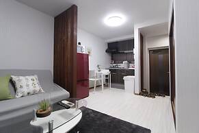 Ko's Apartment, Tatsumi West Station