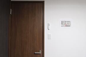Ko's Apartment, Tatsumi West Station