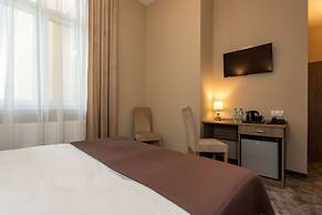 Hotel Maximum