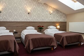Hotel Maximum