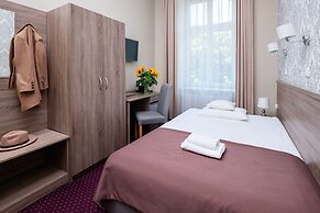 Hotel Maximum