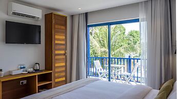 The B Resort