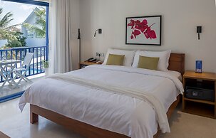 The B Resort