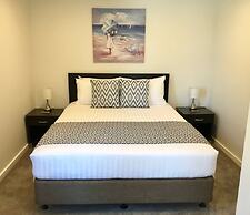 52b Preston Heights Apartment