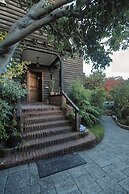 Rustika Bed & Breakfast