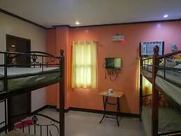 ROEXCIN Tourist Inn