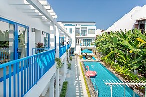 Santorin HoiAn Villa