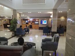 Remaz Hotel & Suite