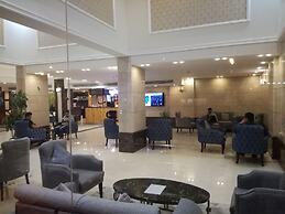 Remaz Hotel & Suite