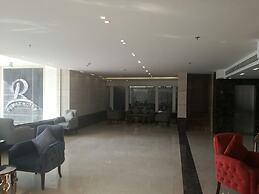 Remaz Hotel & Suite