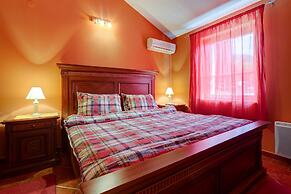 Varja Apartments