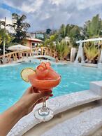 Sababa resort