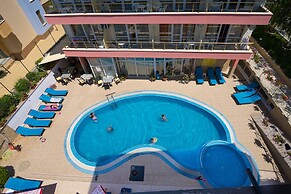 Hotel Iris Beach