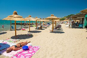 Hotel Iris Beach