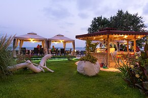 Hotel Iris Beach