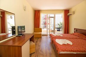 Hotel Iris Beach
