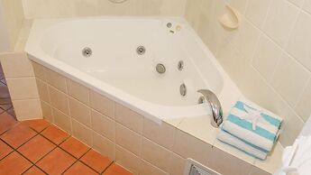 Spa Haven 17B