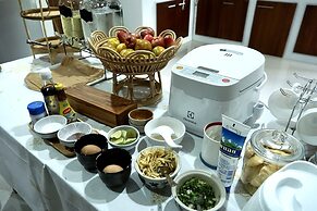 Tha Ma-O Bouteak Homestay