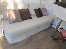 Apartment on Triumfalnaya St. 12-5