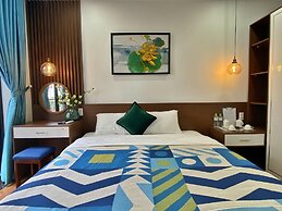 Hue Crown Boutique Hotel