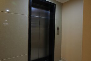 Srivar Hotels