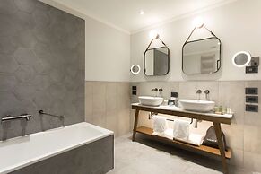DoubleTree by Hilton Rome Monti
