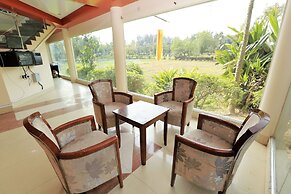 La Bella Resort