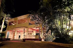 La Bella Resort