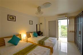 OYO Srirat Residence