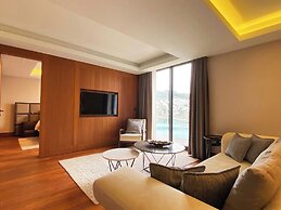 Mare Deluxe Residences & Villas