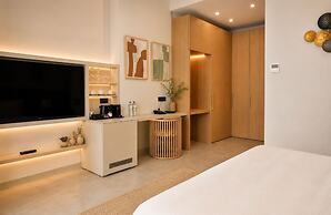 Mare Deluxe Residences & Villas