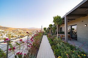 Mare Deluxe Residences & Villas