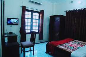 Novem Inn & Holidays