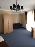 Ova Otel