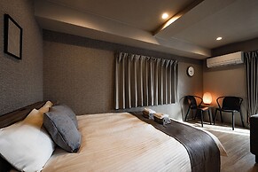 Crice Hotel Namba II