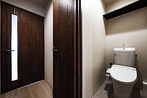 Crice Hotel Namba II
