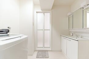 Crice Hotel Namba II