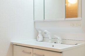 Crice Hotel Namba II