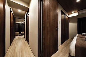 Crice Hotel Namba II